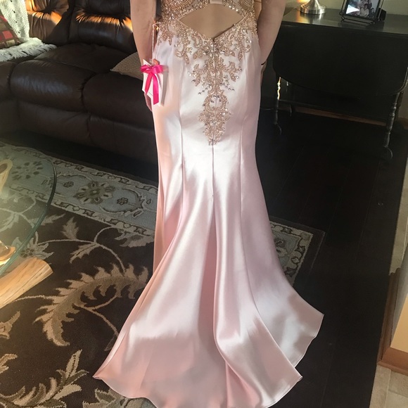 Prom dress - Picture 3 of 3